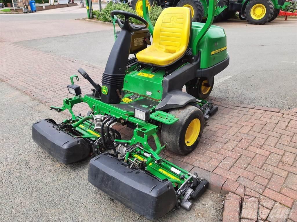 John Deere 2500EH Rankinės vejapjovės