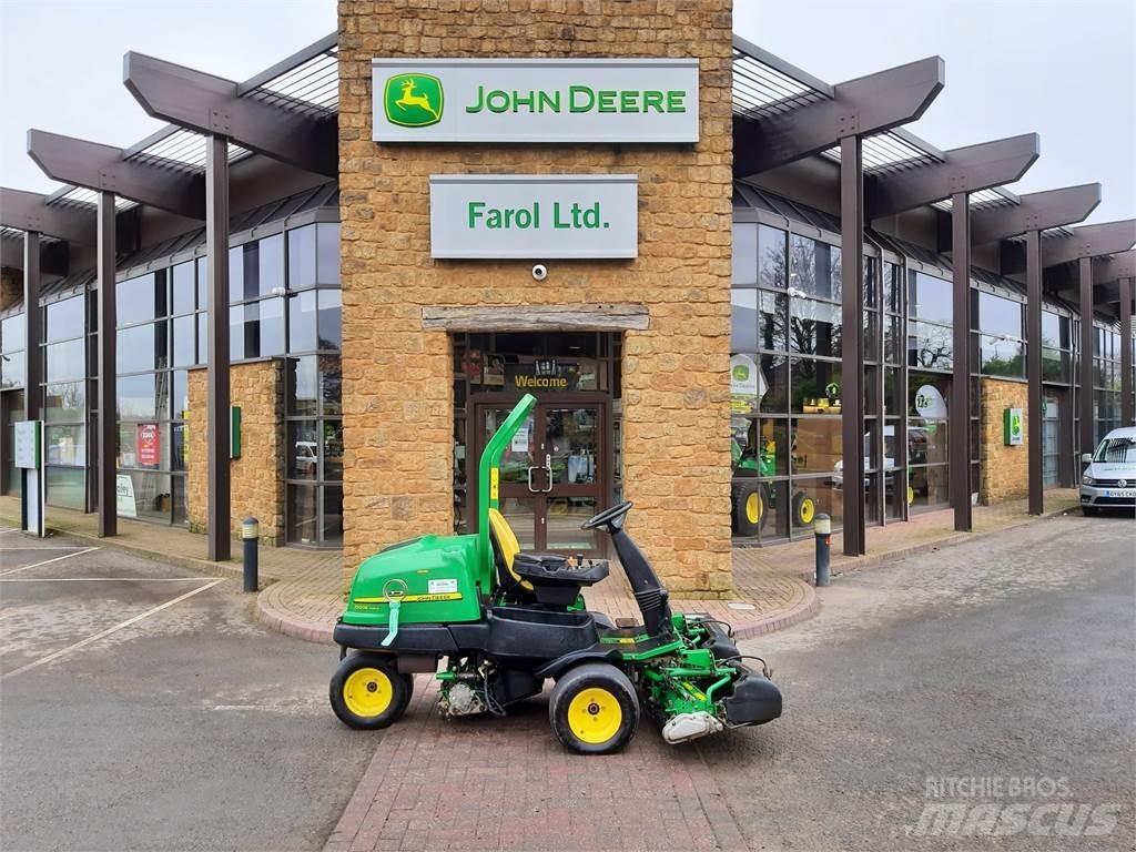 John Deere 2500EH Rankinės vejapjovės
