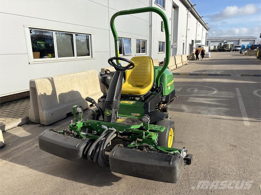 John Deere 2550EH Rankinės vejapjovės