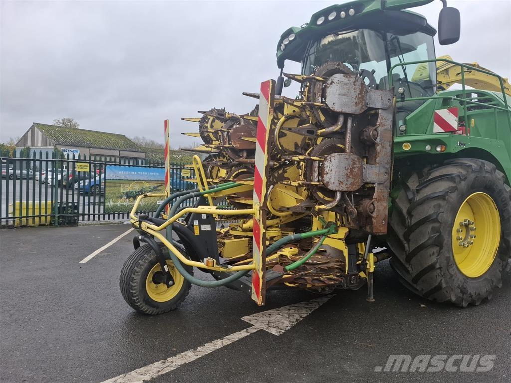 John Deere 390 Plus Pašarų ruošimo technika