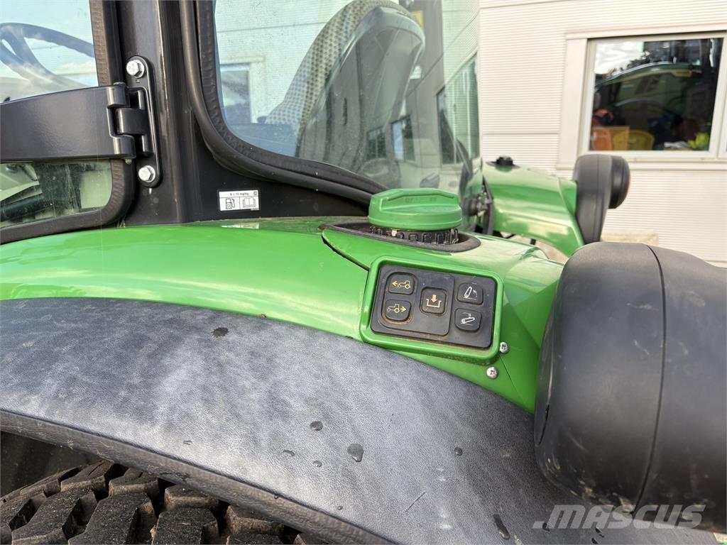 John Deere 4052R Naudoti kompaktiški traktoriai