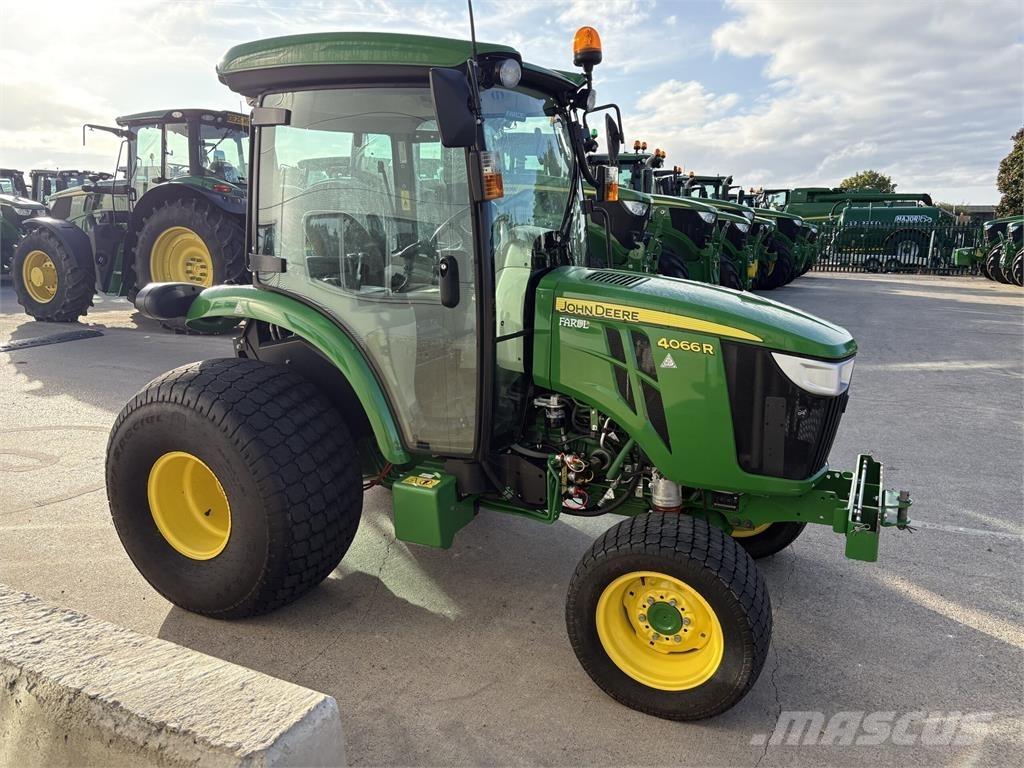 John Deere 4066R Naudoti kompaktiški traktoriai