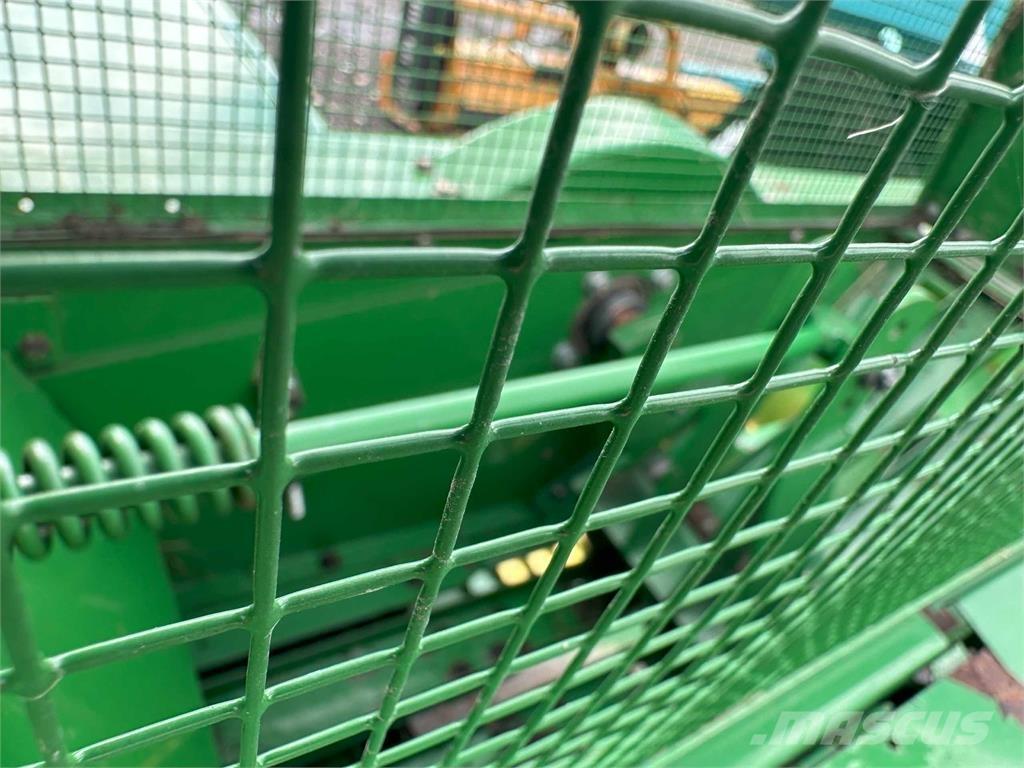 John Deere 459 Stačiakampių ryšulių presai