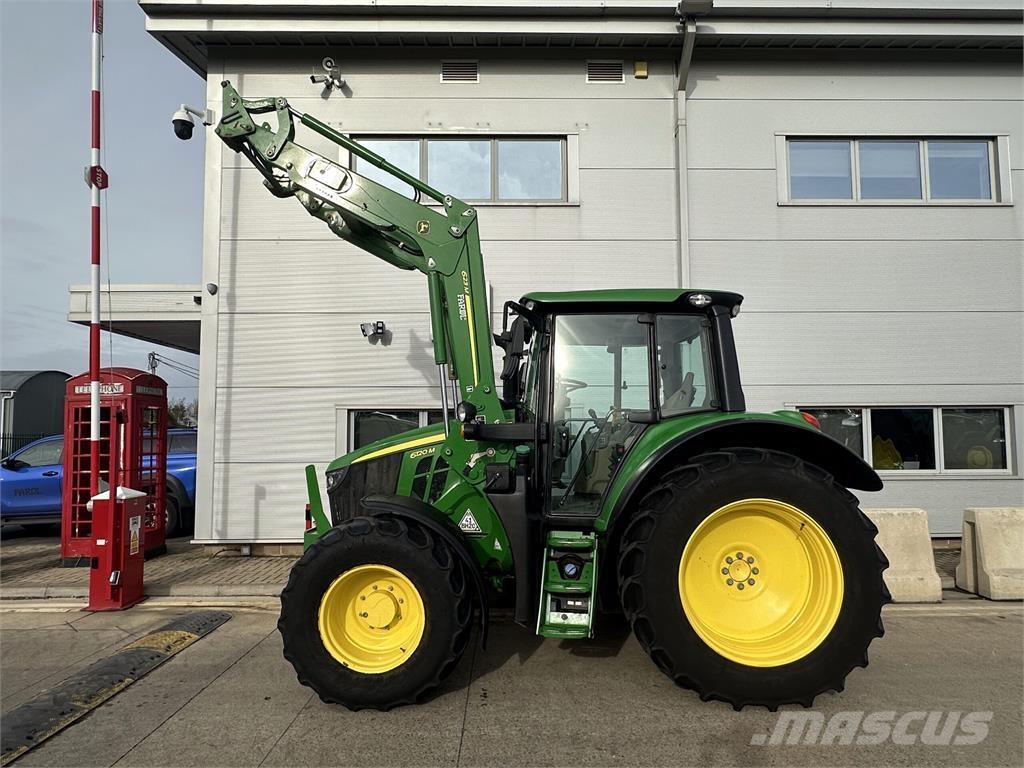 John Deere 6120M Traktoriai