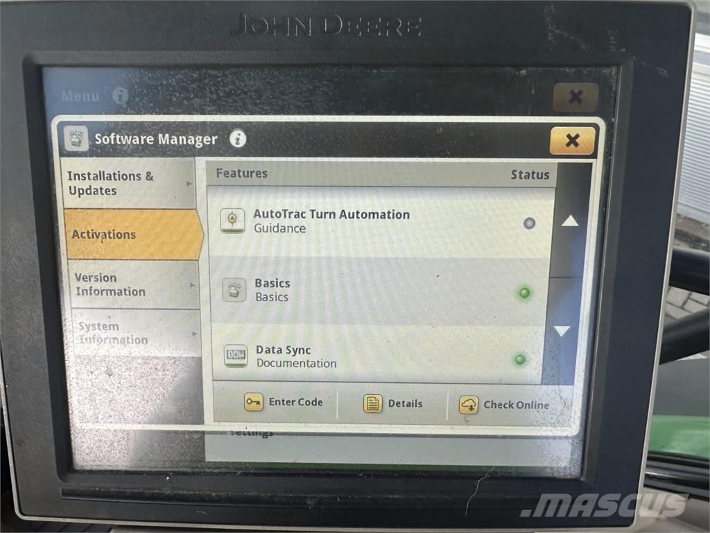 John Deere 6130R Traktoriai