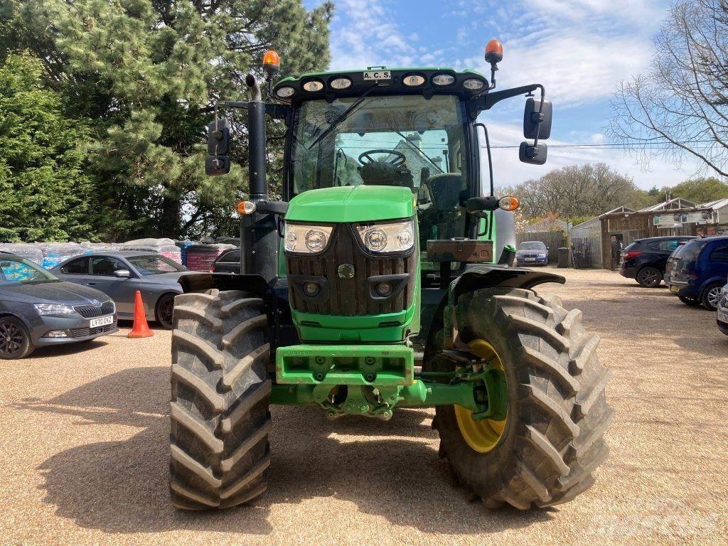 John Deere 6130R Traktoriai