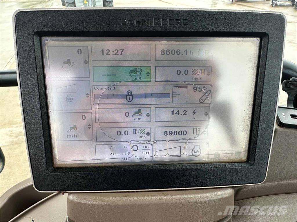 John Deere 6150R Traktoriai
