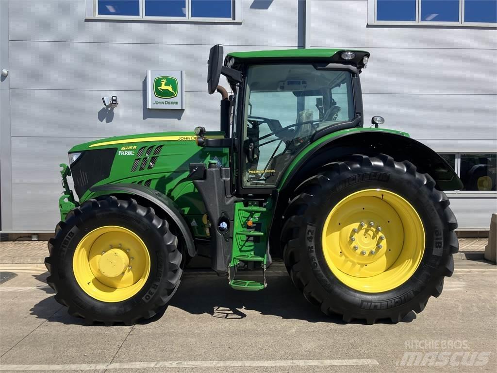 John Deere 6215R Traktoriai