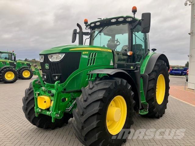 John Deere 6215R Traktoriai