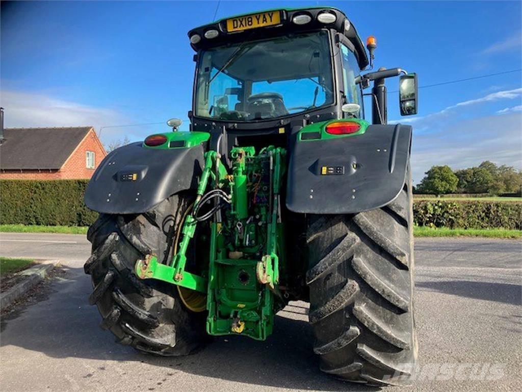 John Deere 6250R Traktoriai
