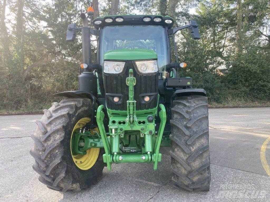 John Deere 6R 215 Traktoriai