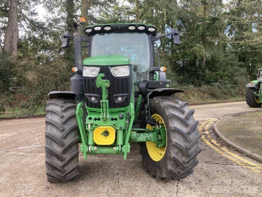 John Deere 6R 215 Traktoriai