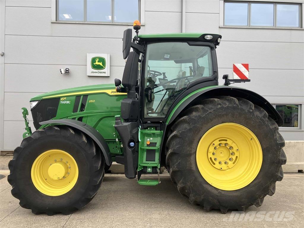 John Deere 6R 250 Traktoriai
