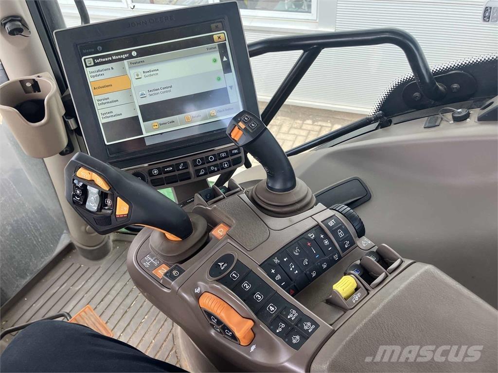 John Deere 6R 250 Traktoriai