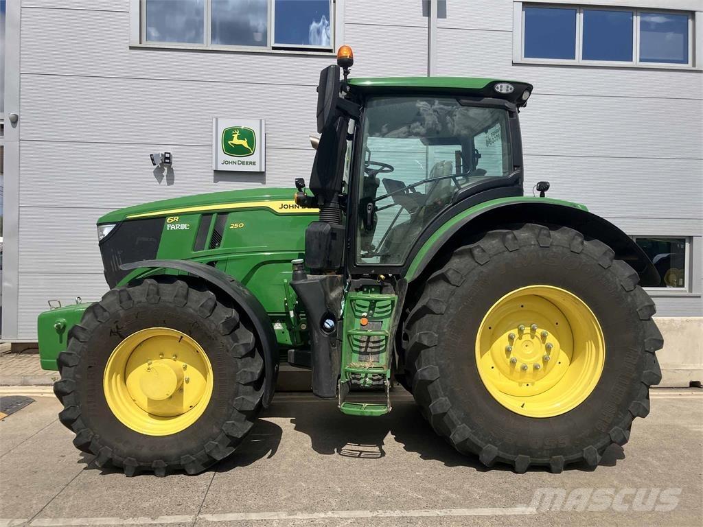 John Deere 6R 250 Traktoriai