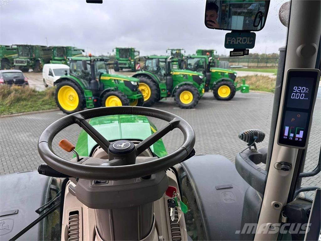 John Deere 6R 250 Traktoriai