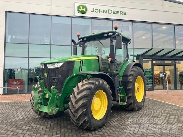 John Deere 7310R Traktoriai