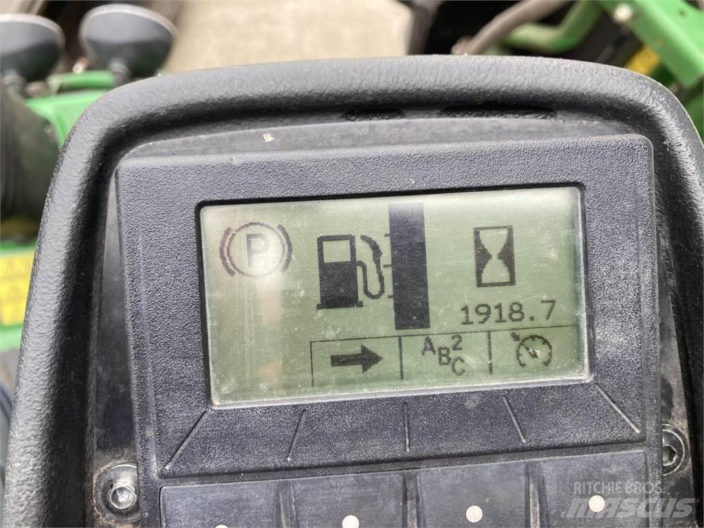 John Deere 7500AE Rankinės vejapjovės