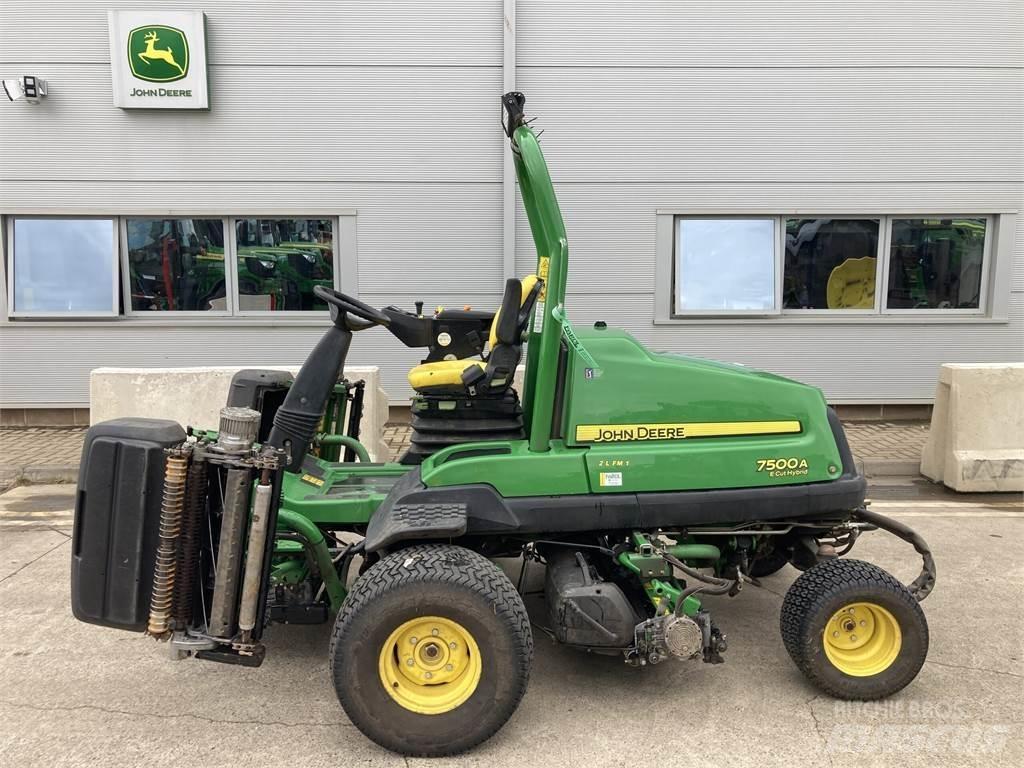 John Deere 7500AE Rankinės vejapjovės