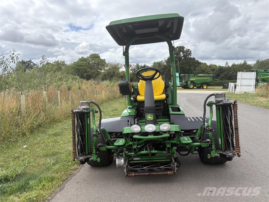 John Deere 7500AE Rankinės vejapjovės