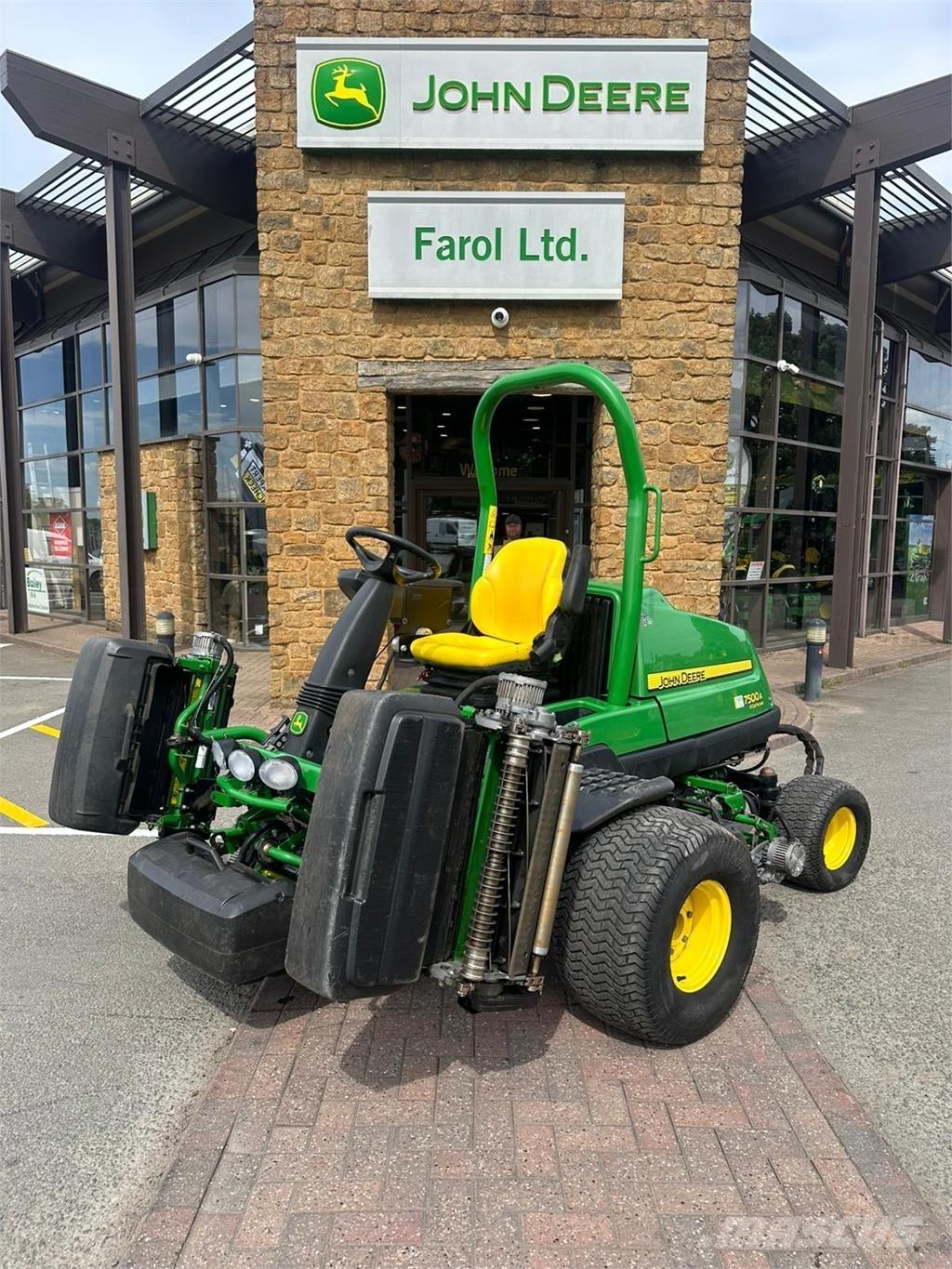John Deere 7500AE Rankinės vejapjovės