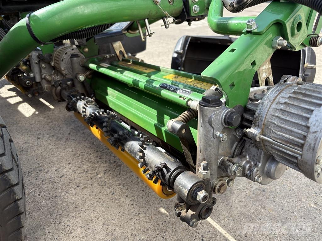 John Deere 7500AE Rankinės vejapjovės