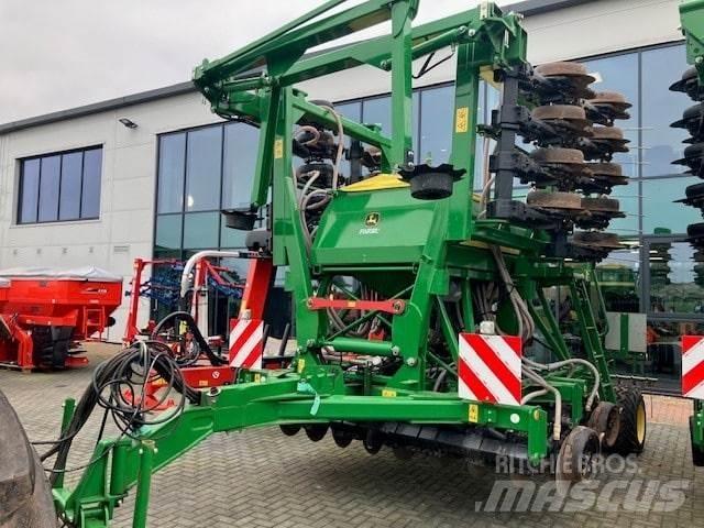 John Deere 750A Sėjimo technika