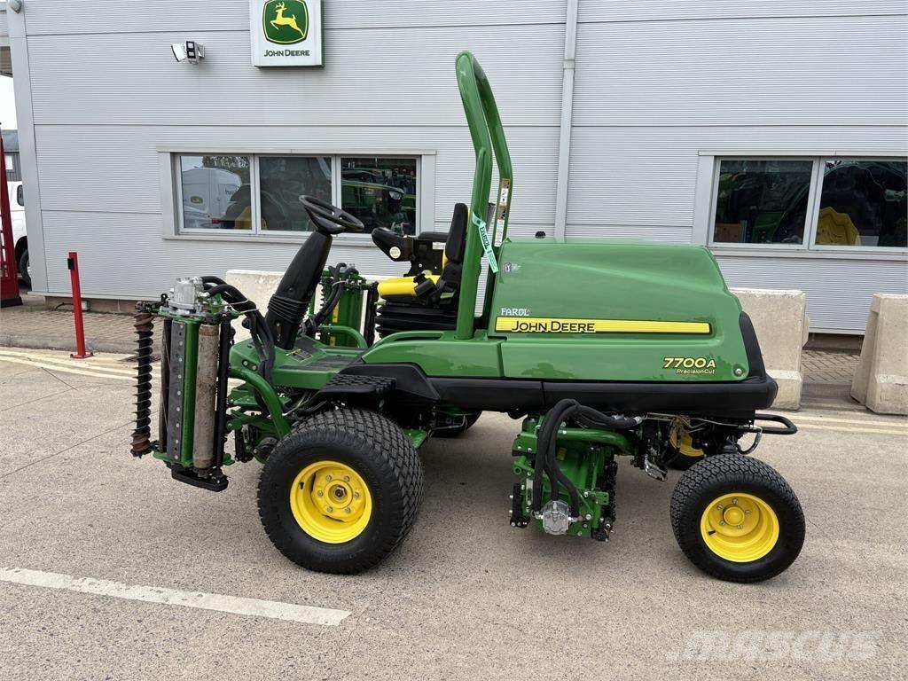 John Deere 7700A Rankinės vejapjovės