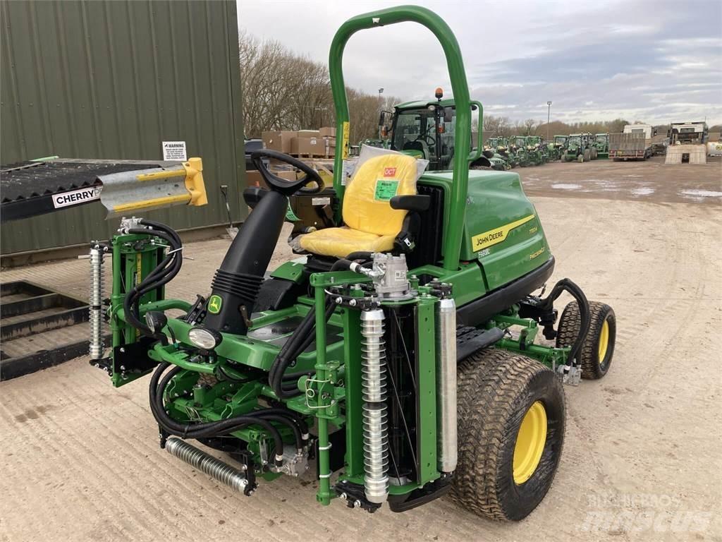 John Deere 7700A Rankinės vejapjovės