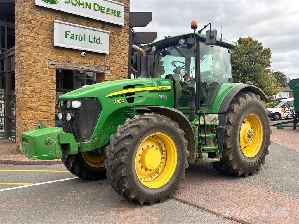 John Deere 7830 Traktoriai