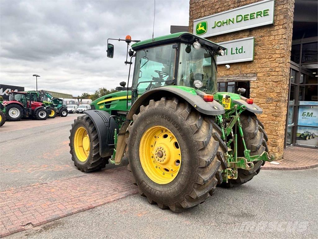 John Deere 7830 Traktoriai