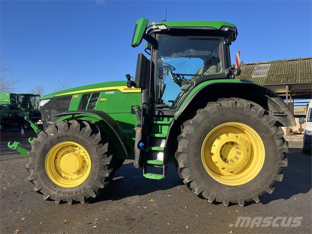 John Deere 7R 330 Traktoriai