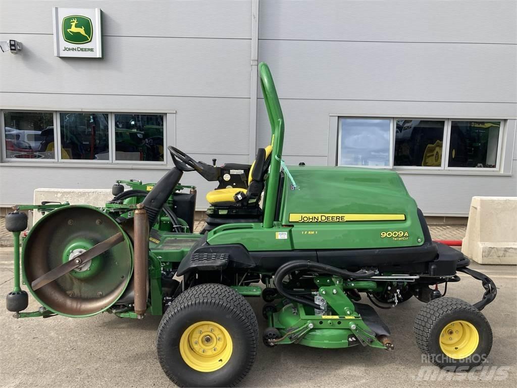 John Deere 9009A Rankinės vejapjovės