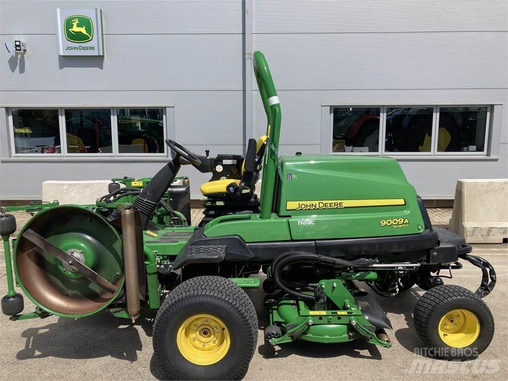 John Deere 9009A Rankinės vejapjovės