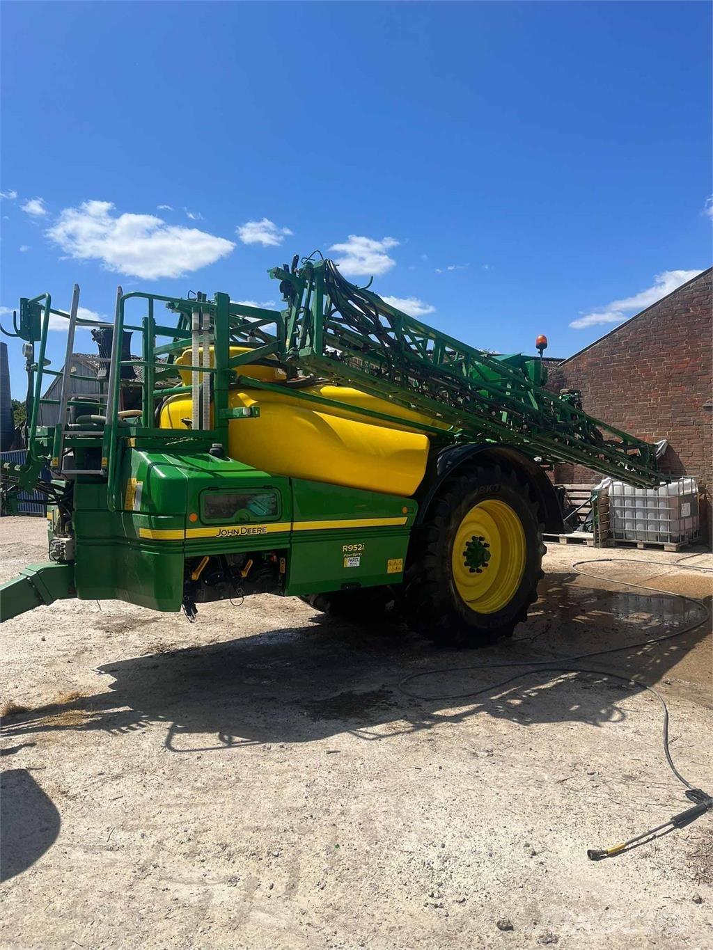 John Deere R952i Savaeigiai purkštuvai