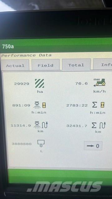 John Deere R952i Savaeigiai purkštuvai