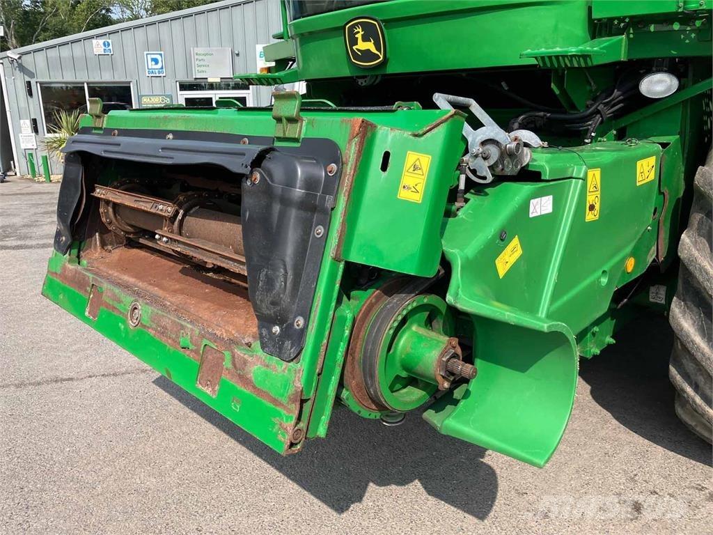 John Deere S690i HM Derliaus nuėmimo kombainai