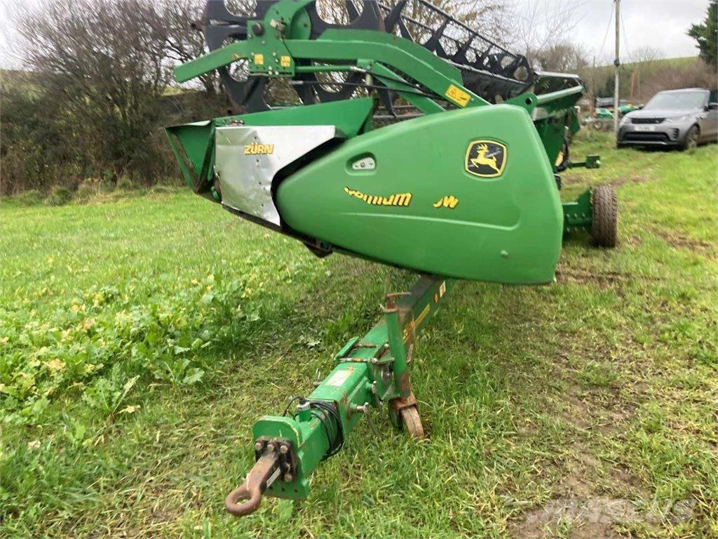 John Deere S690i HM Derliaus nuėmimo kombainai