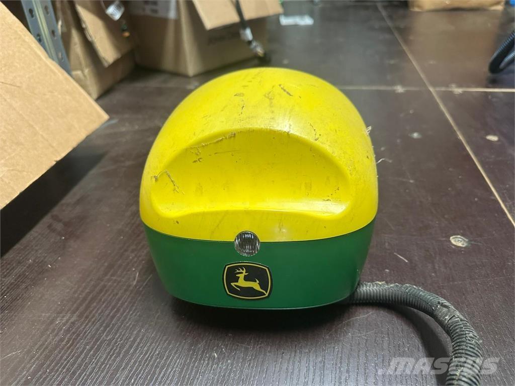 John Deere SF6000 Tiksli sėjimo technika
