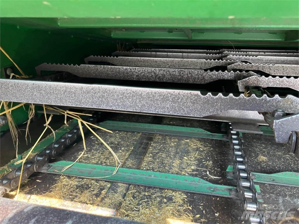 John Deere T560i HM Derliaus nuėmimo kombainai