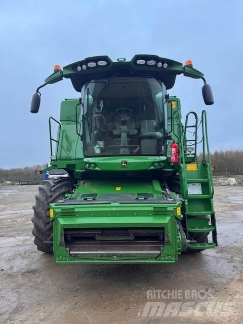 John Deere T670 Derliaus nuėmimo kombainai