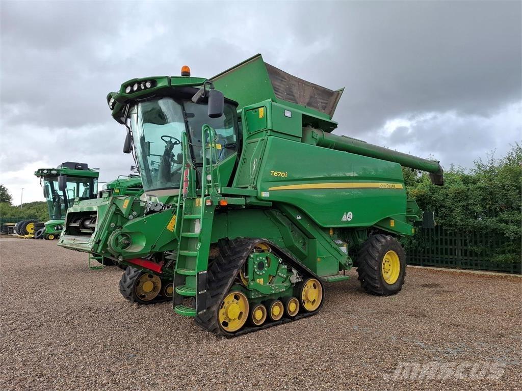 John Deere T670i Derliaus nuėmimo kombainai