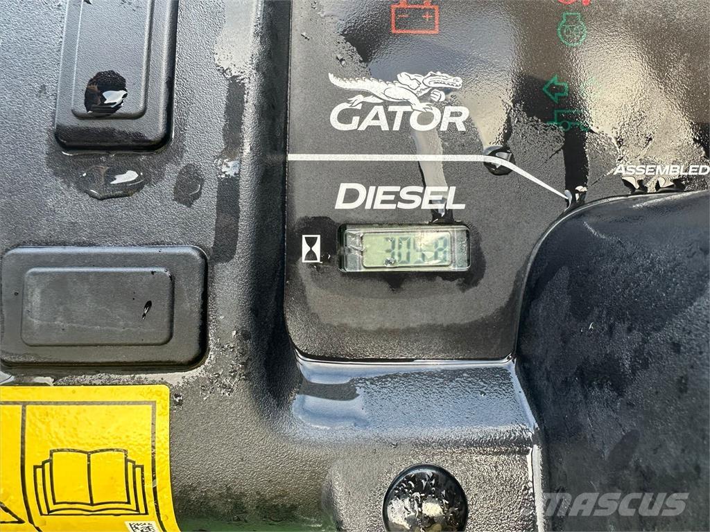 John Deere TH6x4 Specializuotos paskirties technika