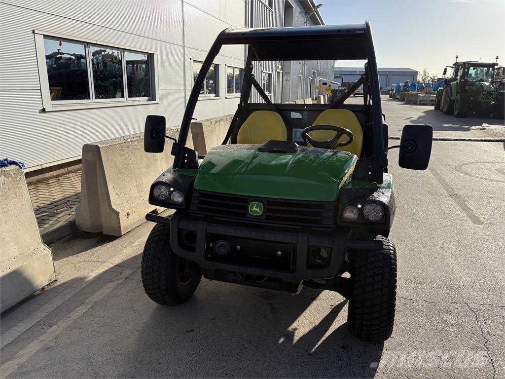 John Deere XUV855M Specializuotos paskirties technika