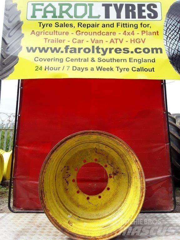 John Deere Yellow rim Padangos, ratai ir ratlankiai