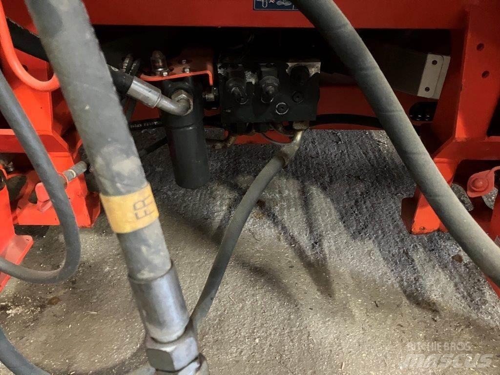 Kuhn Axis 50.2 HEMCW Trąšų purkštuvai