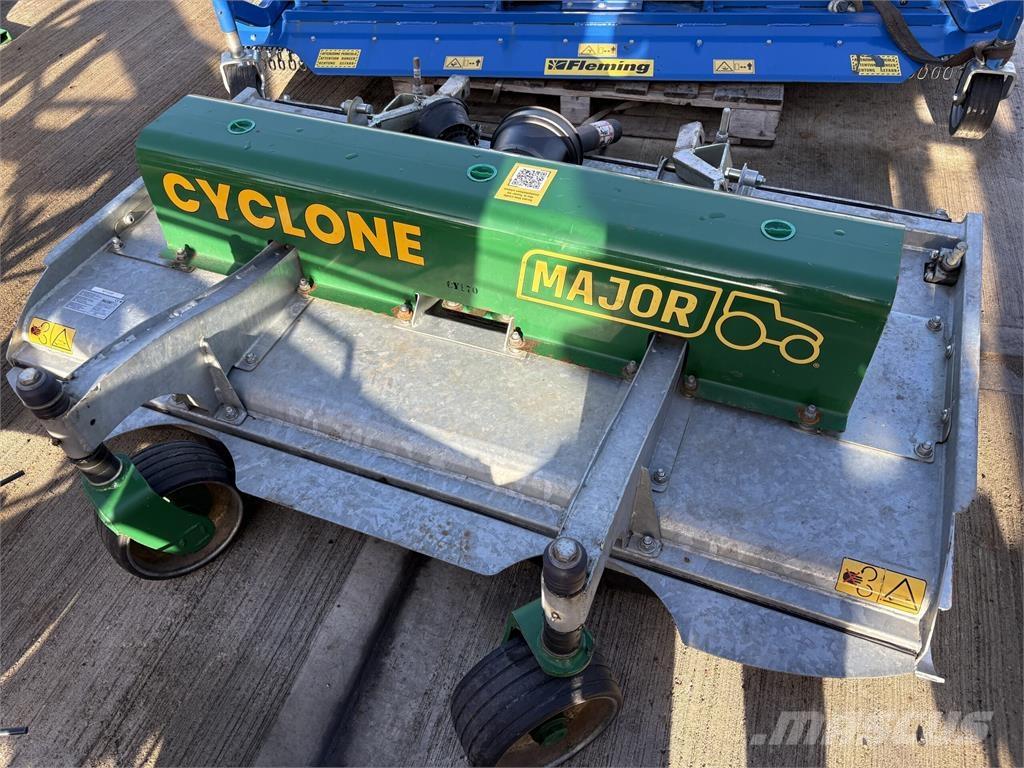 Major MJ35-170 Sodo traktoriukai-vejapjovės