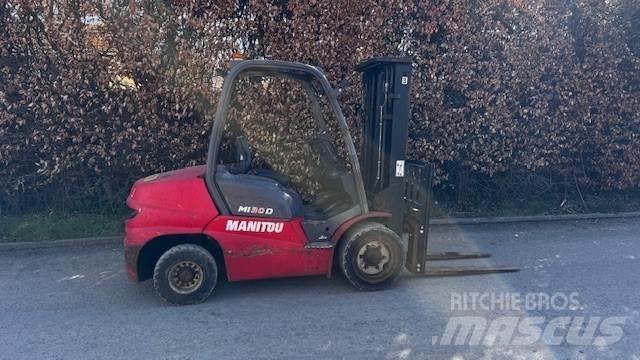 Manitou MI30D Teleskopiniai krautuvai žemės ūkiui