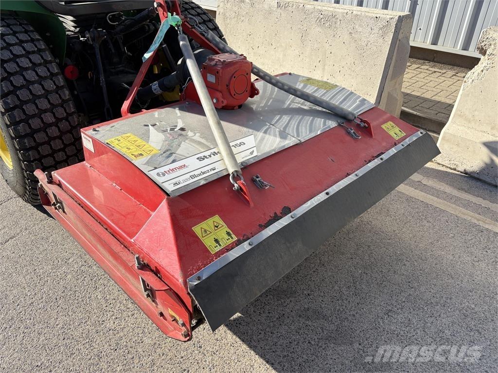 Trimax Striker 150 Montuojamos ir prikabinamos šienapjovės
