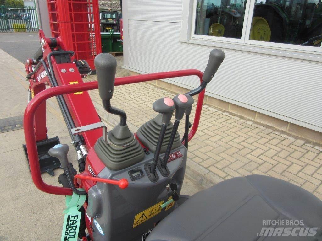 Yanmar SV08 Vikšriniai ekskavatoriai